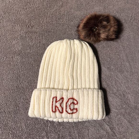 KC hand embroidered cream knitted beanie- adult size - Picture 3 of 5